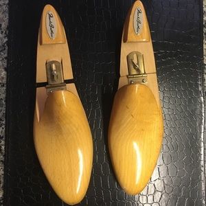 Vintage Frank Brothers 11B Wood Shoe Trees